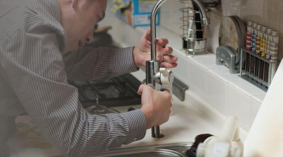 Professional expert plumbing services in North Aurora, IL